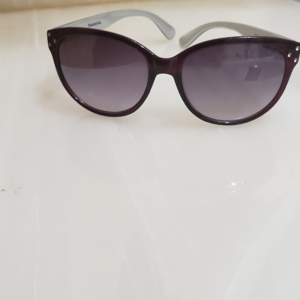 Panama Jack Glasses